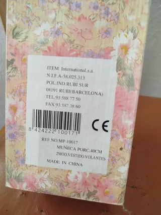 Muñeca Porcelana 40cm Vestido Volantes