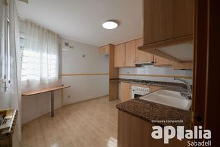 Casa adosada en venta en Sentmenat