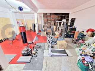 Local comercial en venta en Carcaixent