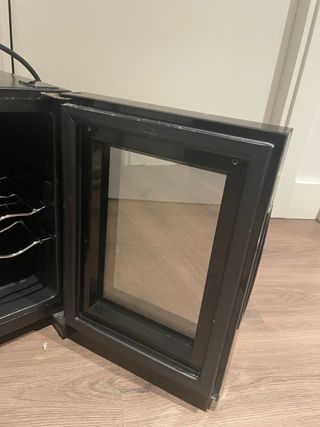 Nevera de vinos Fagor