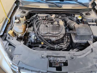 Chrysler 200 3.6 Gasolina anio 2013