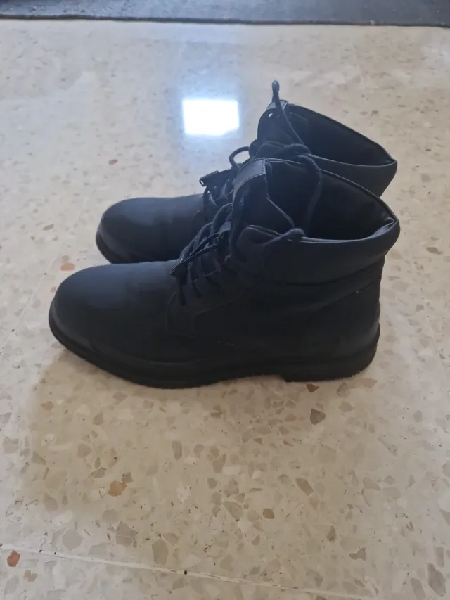 Botas Pull&Bear Piel Negra Talla 42