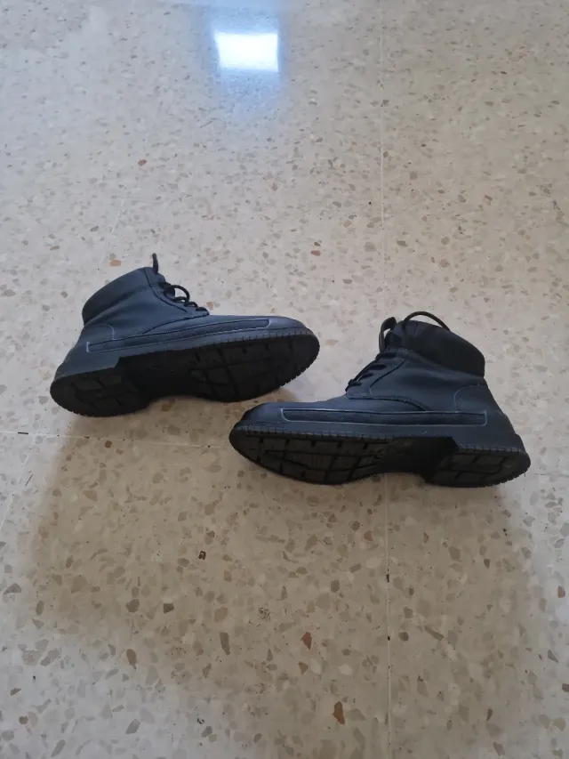 Botas Pull&Bear Piel Negra Talla 42