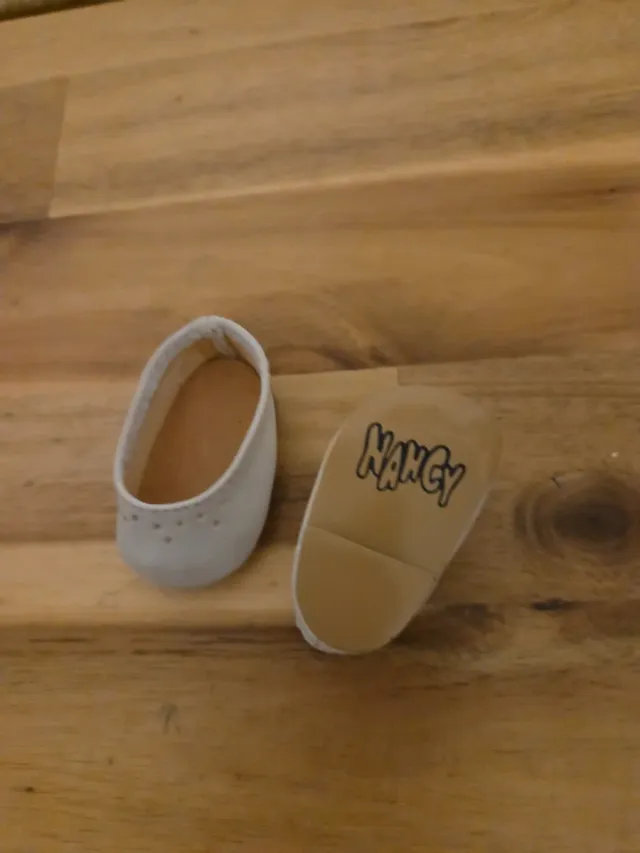 Scarpe per bambola Nancy antica, regalo scarpe bianche