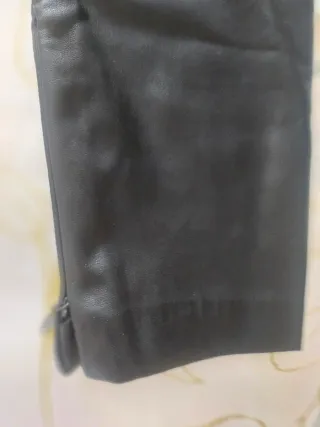 Pantalón imipiel negro boot cut