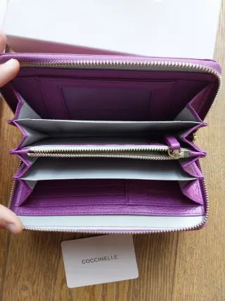 Portafoglio Coccinelle viola