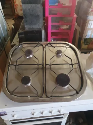 Cocina de gas 4 fuegos