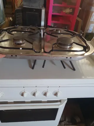 Cocina de gas 4 fuegos