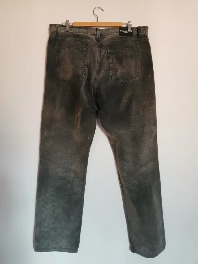 Pantalón pana gris Richard Davis T48