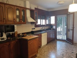 Chalet en venta en Bardají-Molí de Baix en Cubelles