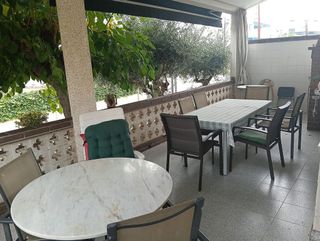 Chalet en venta en Bardají-Molí de Baix en Cubelles