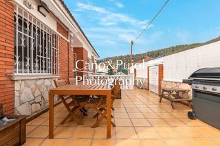 Casa en venta en Abrera