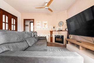 Casa en venta en Abrera
