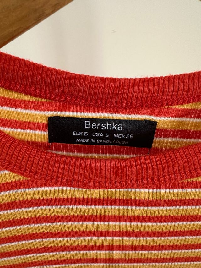 Camiseta Bershka