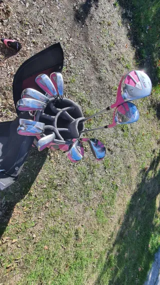 Juego de palos de golf para mujer marca Magia