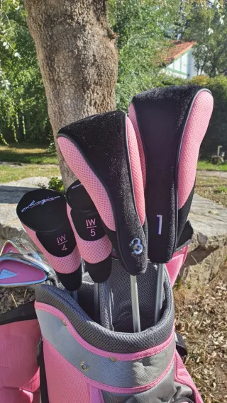 Juego de palos de golf para mujer marca Magia