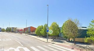 Nave industrial en venta en Cobeña