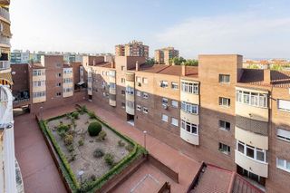 Piso en venta en Almanjáyar en Granada