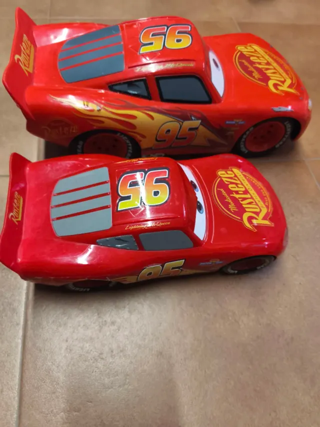 Coche teledirigido Rayo McQueen