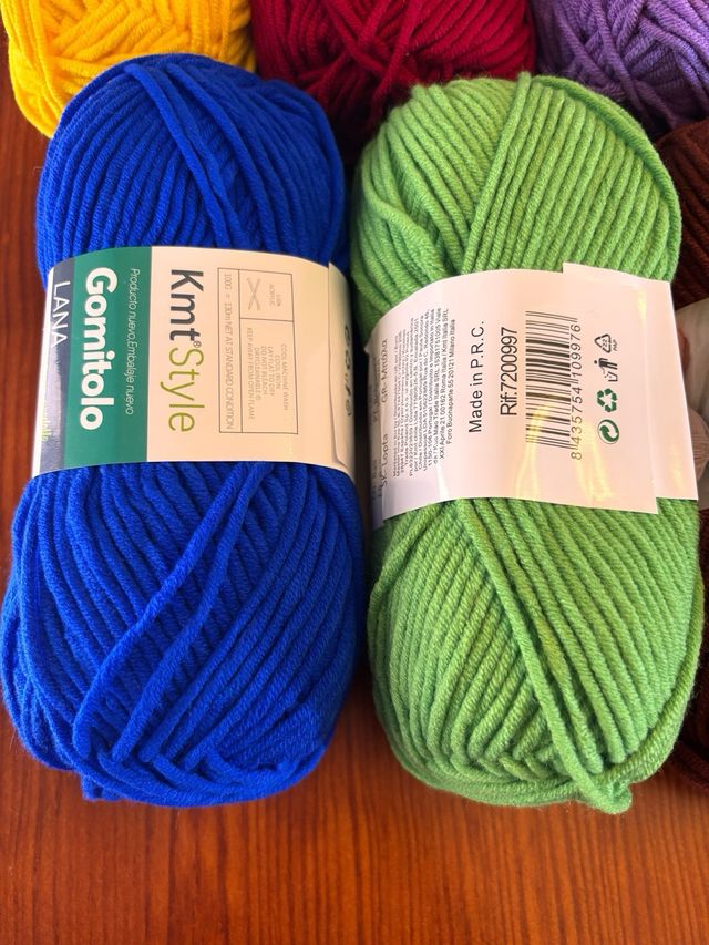 Ovillos de Lana 100% acrílico 100gr