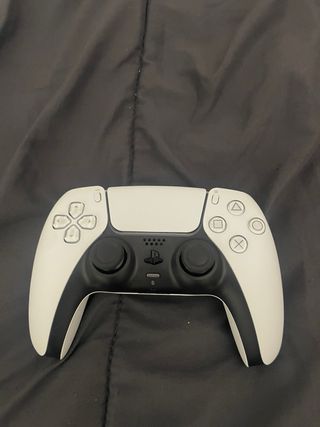 ps5 NUEVA solo 2 dias de uso