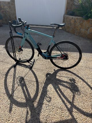 Bicicleta carretera eléctrica Wilier Cento 1 H