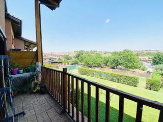 Dúplex en venta en Cabanillas del Campo