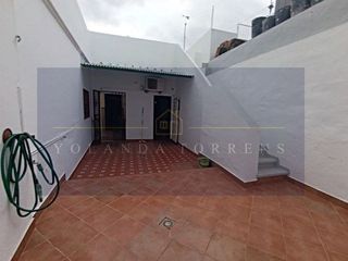 Casa adosada en venta en La Paz en Alcalá de Guadaira