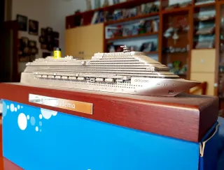 Modellino Nave Costa Diadema Costa Club