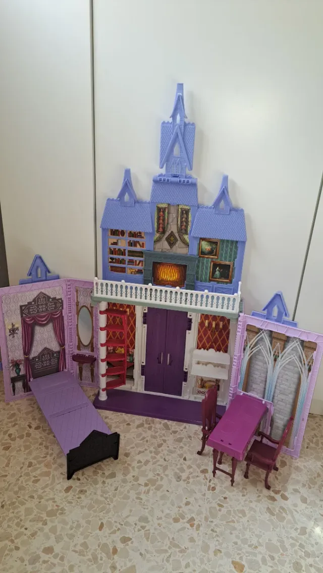 Castillo Frozen 2 con accesorios