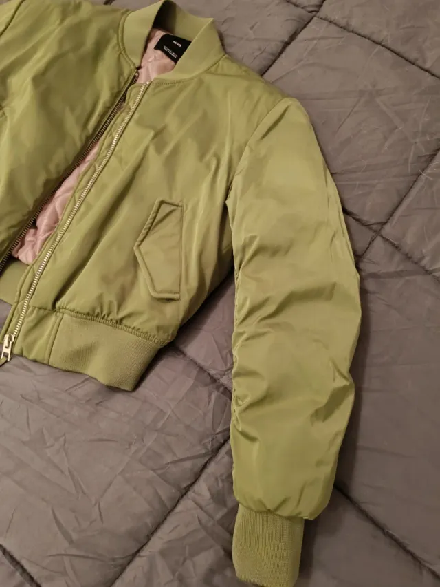 Cazadora Bomber Mango Verde Militar Talla S
