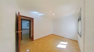 Piso en venta en Les Planes en Hospitalet de Llobregat, L´