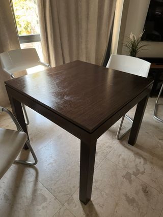 Mesa de comedor extensible de madera maciza