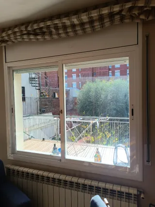 Ventana aluminio doble cristal