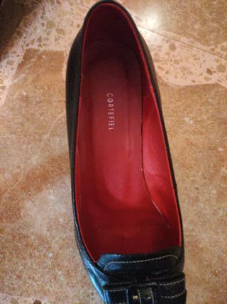 Zapatos de tacón CORTefiel negros