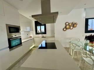 Piso en venta en Playa de Poniente en Benidorm