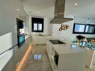 Piso en venta en Playa de Poniente en Benidorm