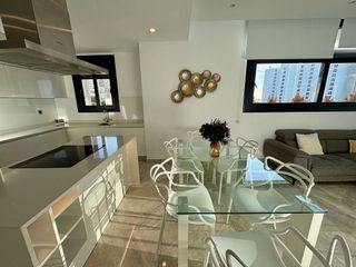 Piso en venta en Playa de Poniente en Benidorm