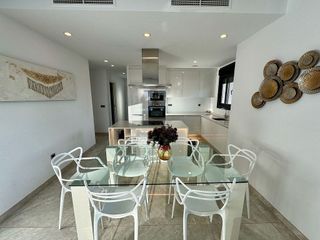 Piso en venta en Playa de Poniente en Benidorm