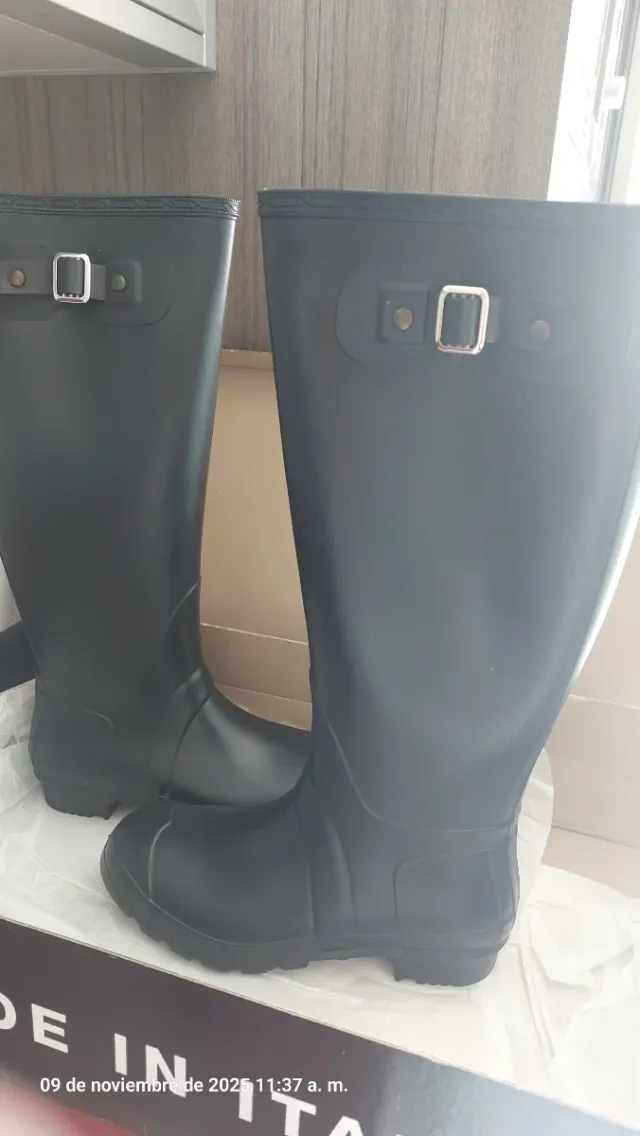 Botas de agua negras.Made in Italy.