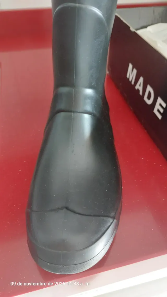 Botas de agua negras.Made in Italy.
