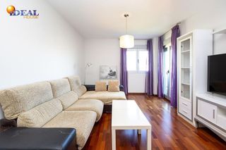 Piso en venta en Campus de la Salud en Granada