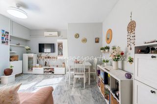 Piso en venta en Colores - Entreparques en Sevilla