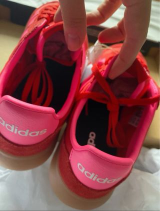 Zapatillas Adidas  Nuevas con etiqueta