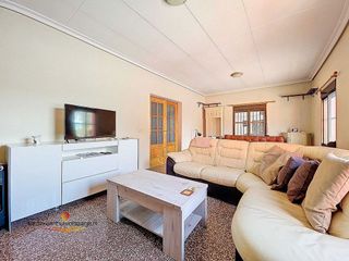 Casa rural en venta en Algueña