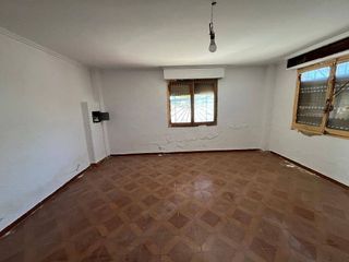 Chalet en venta en Algorós - El Derramador en Elche