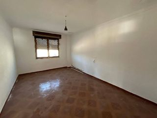 Chalet en venta en Algorós - El Derramador en Elche