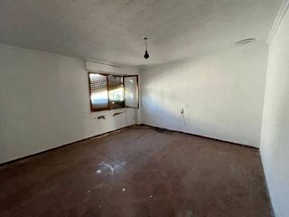 Chalet en venta en Algorós - El Derramador en Elche