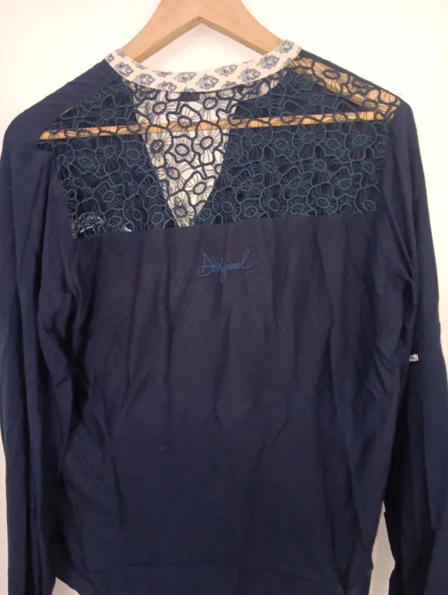 Blusón Desigual bordado Talla M