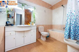 Casa adosada en venta en Atarfe